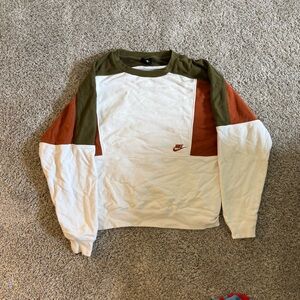 Nike Re-Issue Sweatshirt